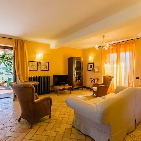 Delle Rose * Montalto delle Marche